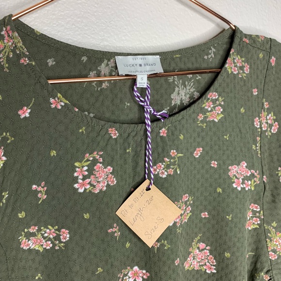Lucky Brand Green Floral Crop Top - Picture 3 of 4